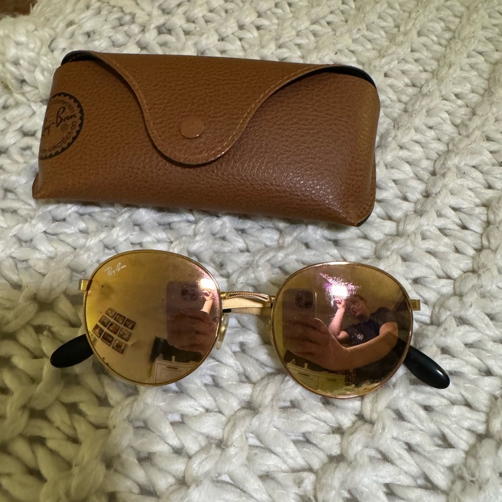 Ray ban round sun glasses